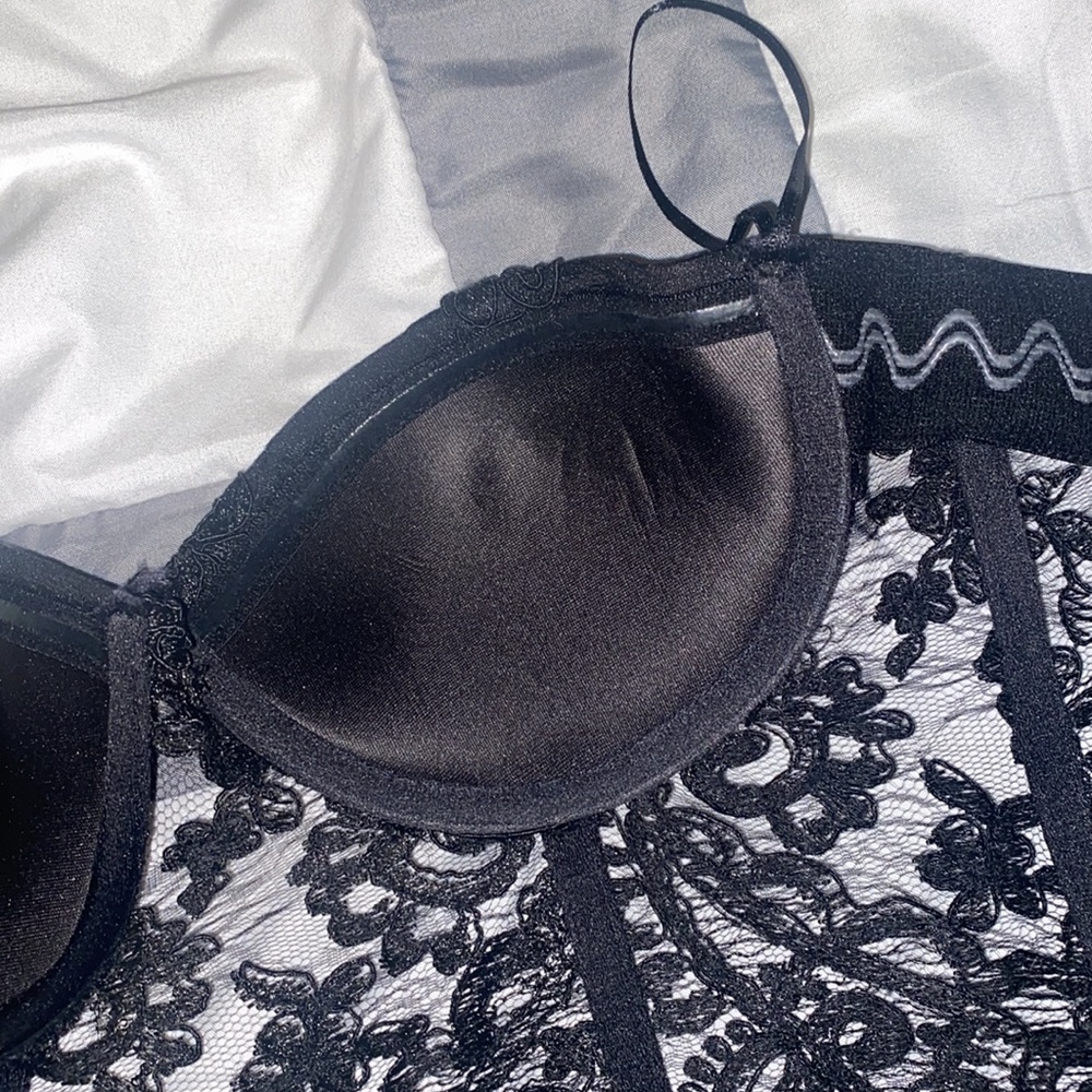 Bra - Picture 3 of 4